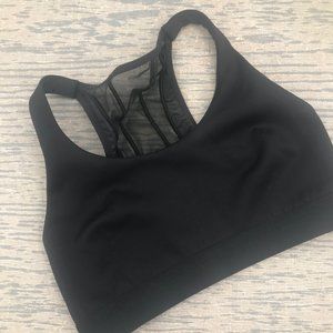 Like New Lululemon black racer back sports bra